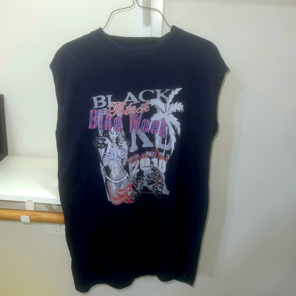 Vintage Tee Y2K